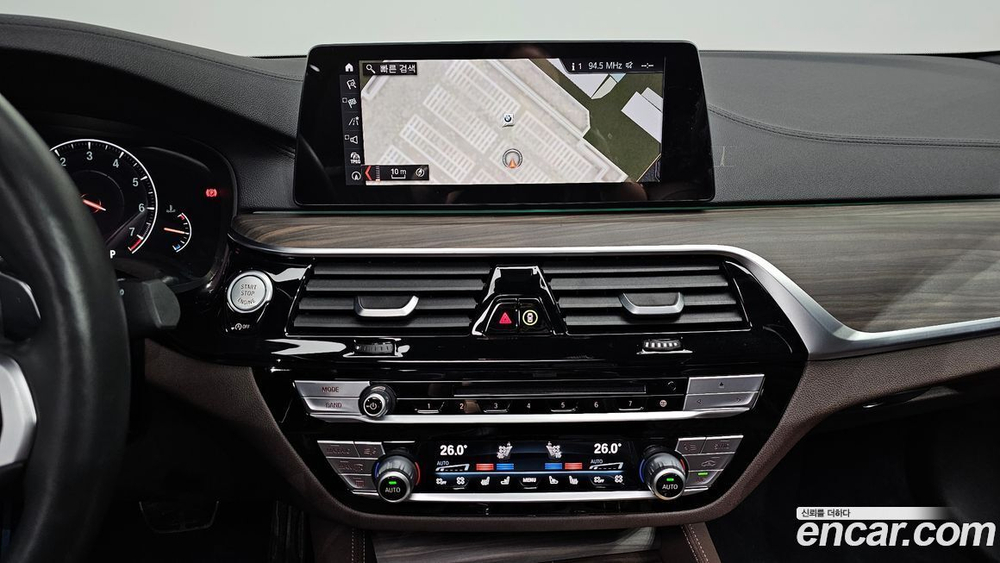 BMW 5 Series (G30) 530i M Sports Plus (08.2019)