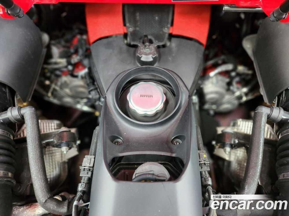 Ferrari F8 Spider 3.9 V8 (06.2021)