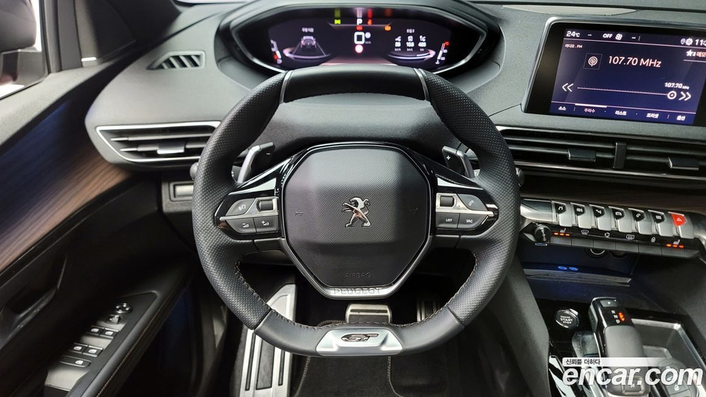 Peugeot 5008 2 Generation 1.2 Pure Tech GT Pack (04.2023)