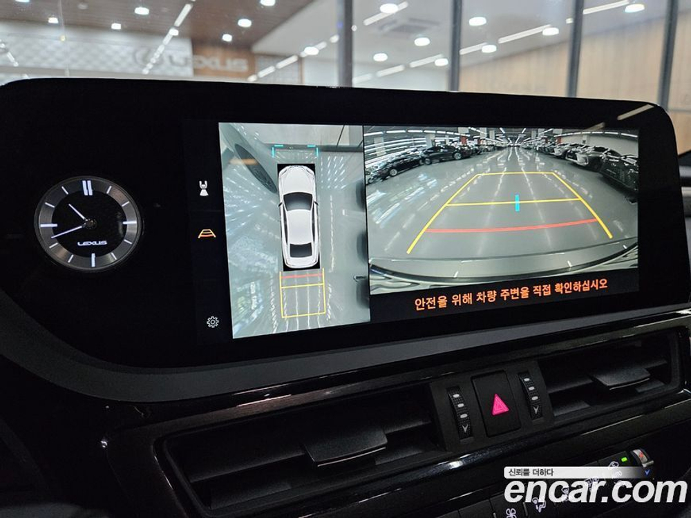 Lexus ES300h 7 Generation F-Sport (09.2023)