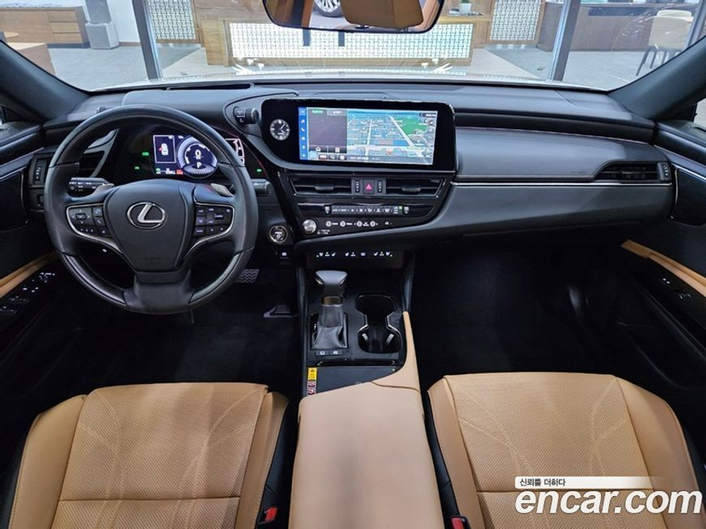 Lexus ES300h 7 Generation Executive (10.2023)