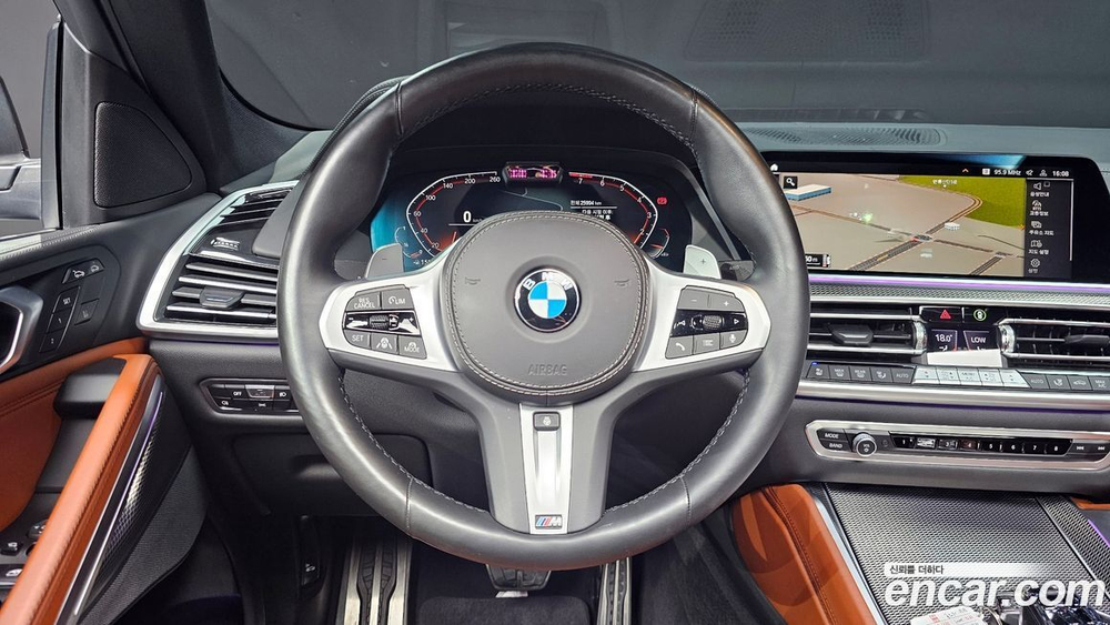 BMW X6 (G06) xDrive40i M Sports (11.2021)