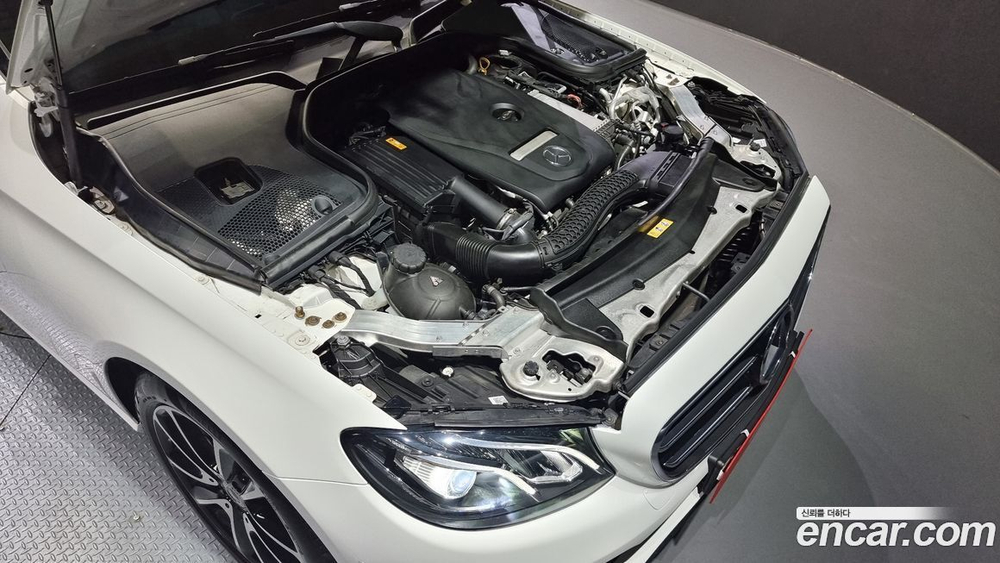 Mercedes-Benz E-Class W213 E250 Avangarde (05.2020)