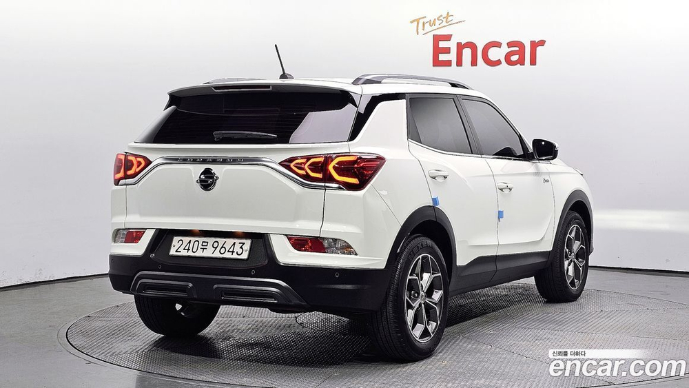 KG Mobility (Ssangyong) Beautiful Korando Бензин 1.5 2WD C5 (09.2020)