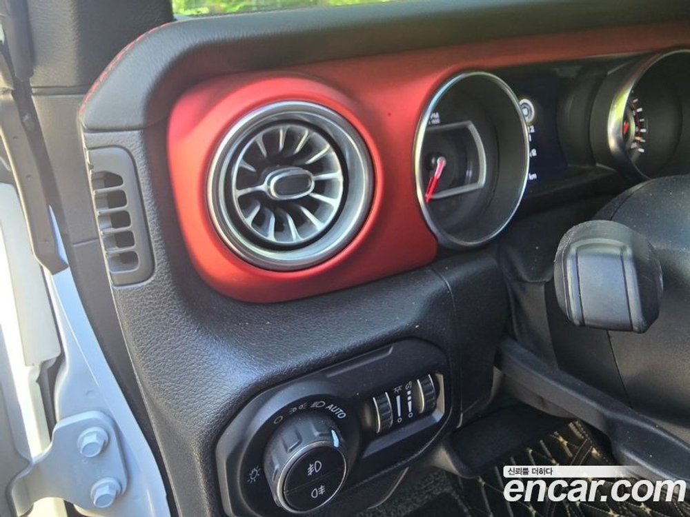 Jeep Wrangler (JL) 2.0 Rubicon Power Top 4 даери (09.2020)