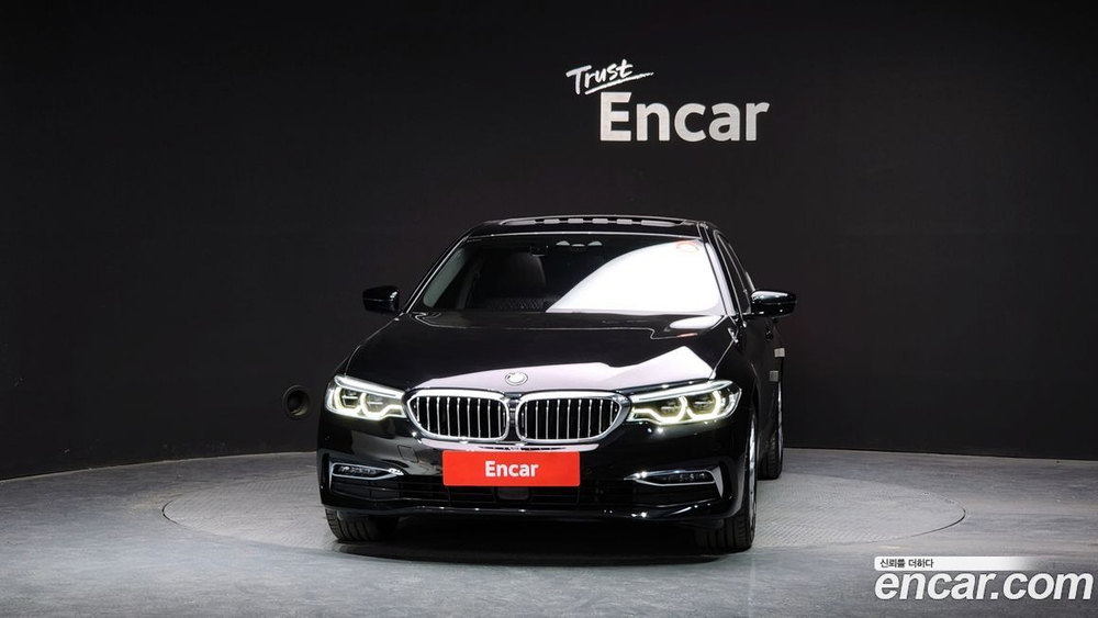 BMW 5 Series (G30) 530i Luxury Plus (09.2020)