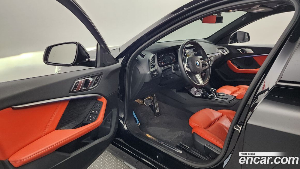 BMW 1 Series (F40) 120i M Sports (09.2021)