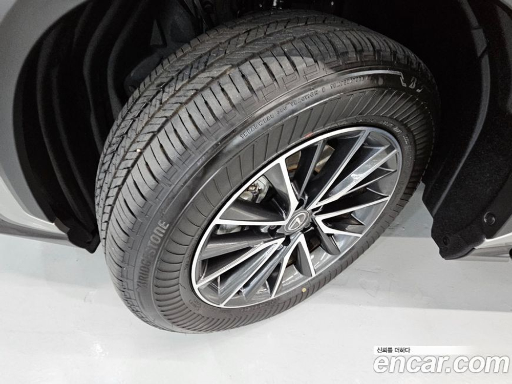 Lexus NX450h+ 2 Generation Premium (07.2023)