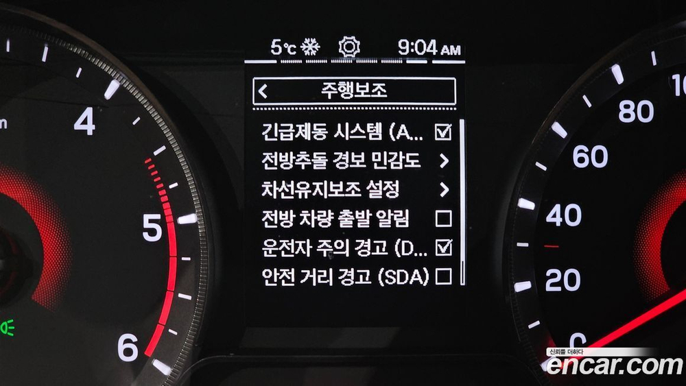 KG Mobility (Ssangyong) Very New Tivoli Дизель 1.6 2WD (08.2020)