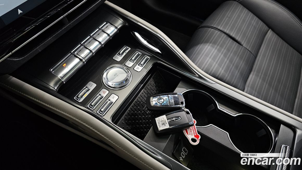 Lincoln Nautilus 2 Generation 2.0 Reserve AWD (12.2023)