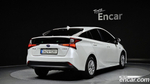 Toyota Prius 4 Generation 1.8 (10.2021)