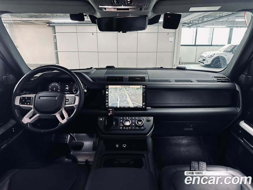 Land Rover Defender (L663) 110 D300 HSE (11.2022)