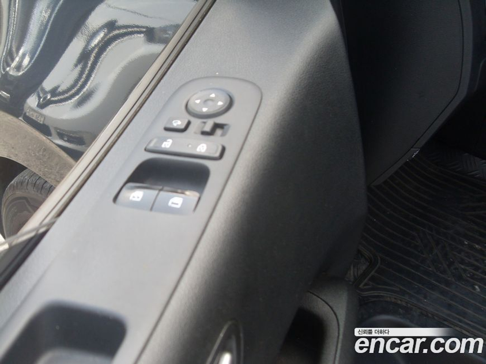 Hyundai Staria Cargo 3-х местный (07.2022)