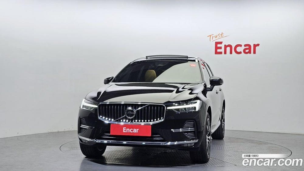Volvo XC60 2 Generation B6 Ultimate Bright (10.2023)