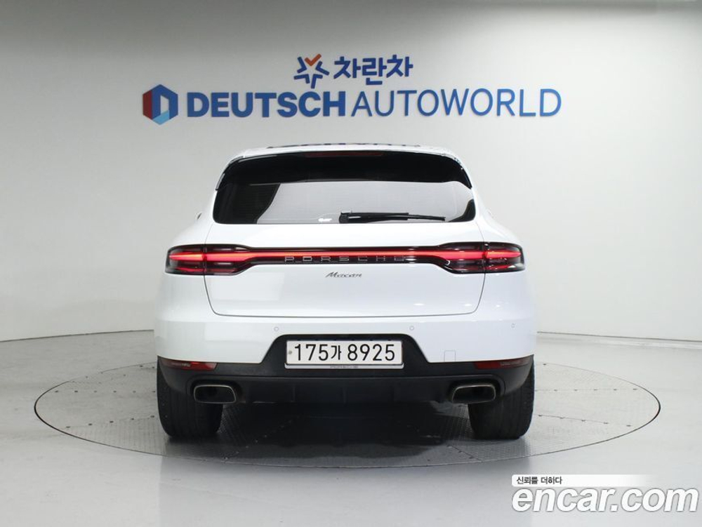 Porsche Macan 2.0 (12.2019)