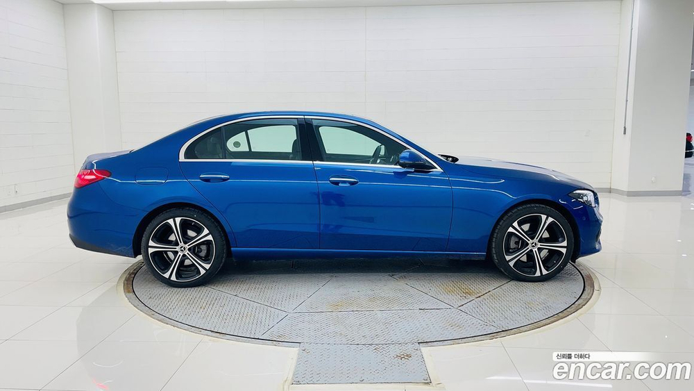 Mercedes-Benz C-Class W206 C300 4MATIC Avangarde (10.2023)