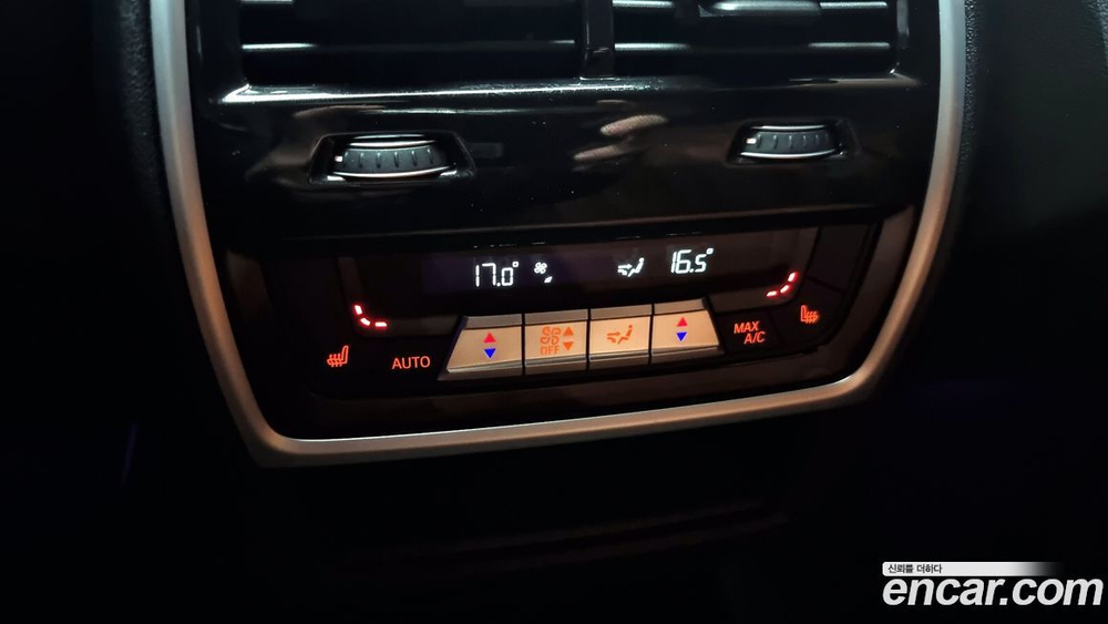 BMW X5 (G05) M50i (09.2022)