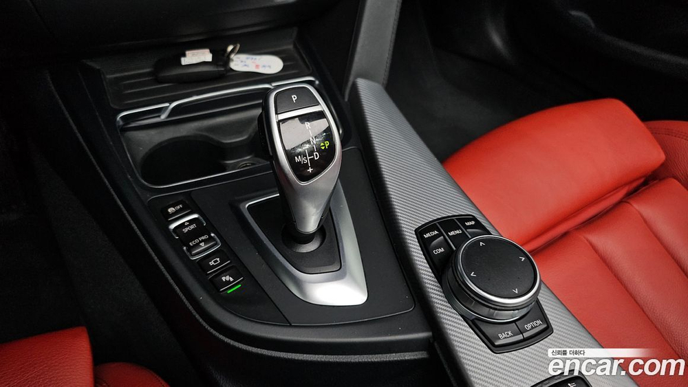 BMW 4 Series (F32) 430i M Sports Convertible (04.2020)