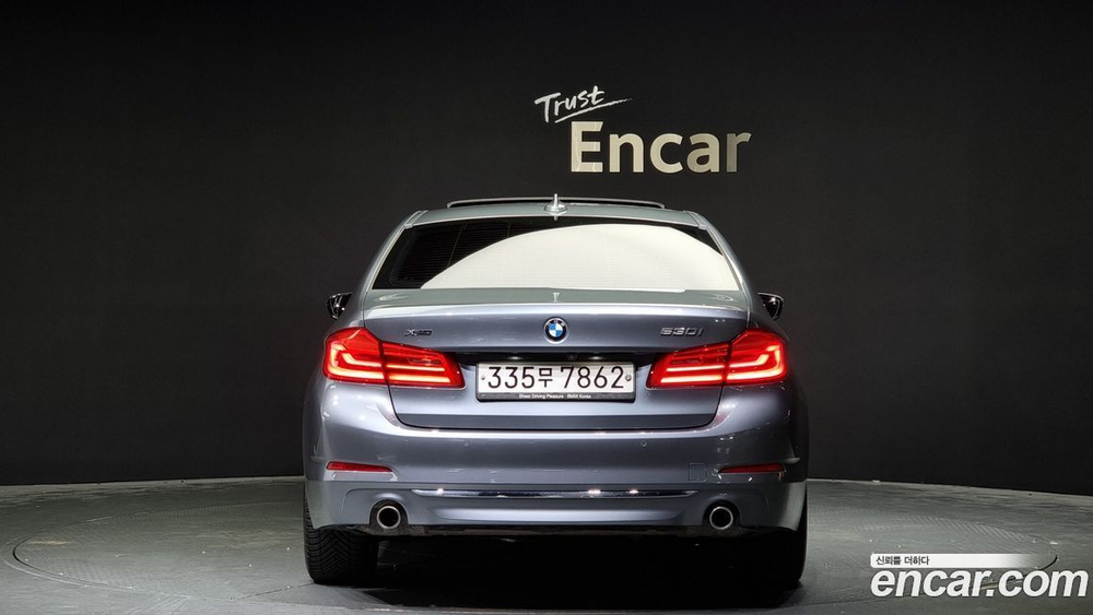 BMW 5 Series (G30) 530i xDrive Luxury Plus (09.2019)