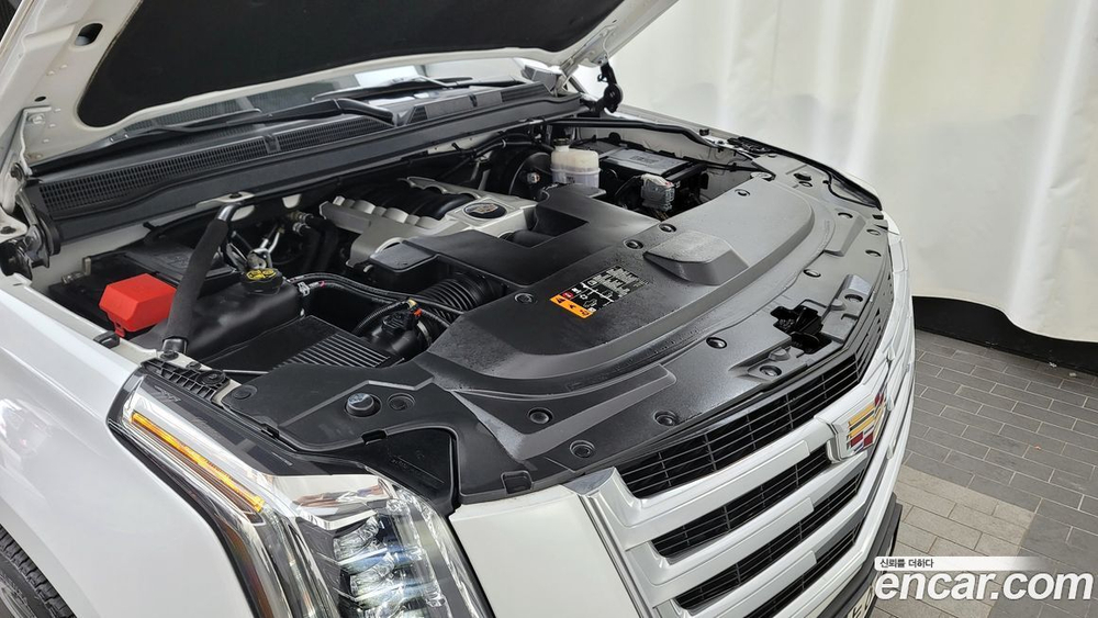 Cadillac Escalade 6.2 (11.2020)