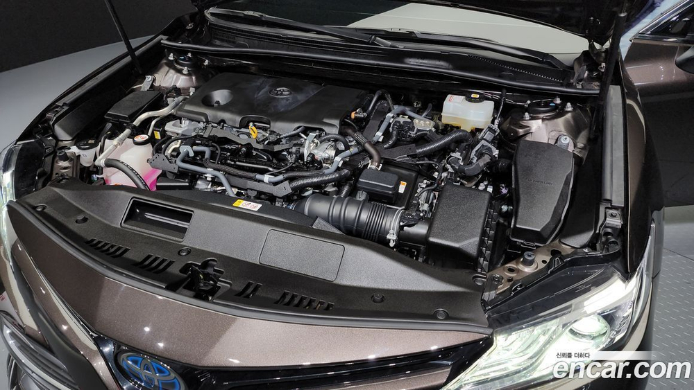 Toyota Camry (XV70) 2.5 XLE Hybrid (02.2021)