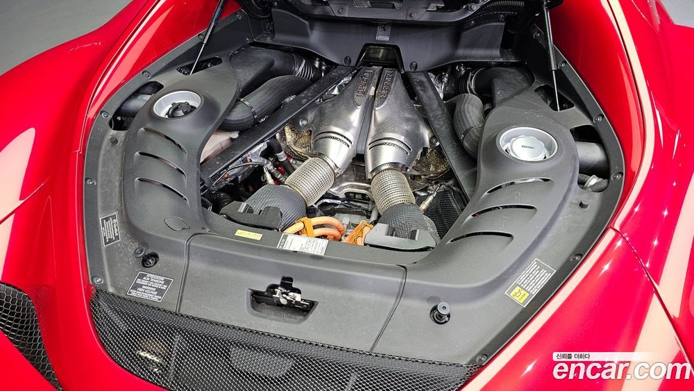 Ferrari 296 GTB 3.0 V6 (06.2023)