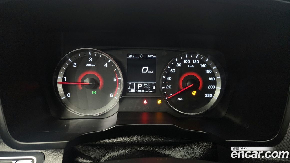 KG Mobility (Ssangyong) Very New Tivoli Дизель 1.6 2WD (09.2020)