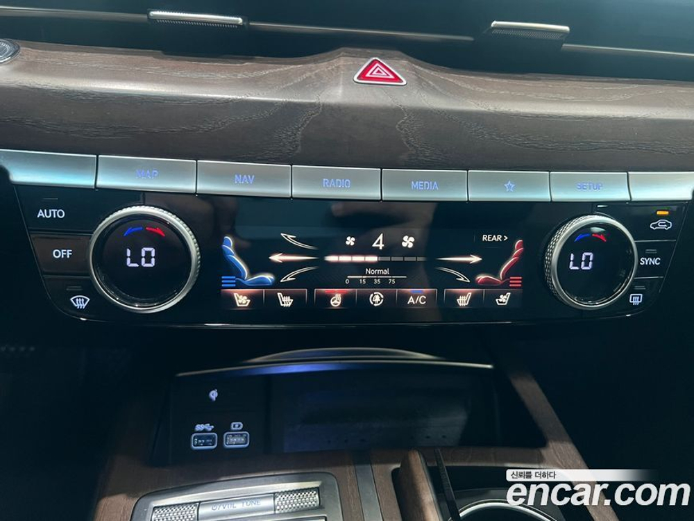 Genesis G80 (RG3) Бензин 2.5 Turbo 2WD (05.2020)