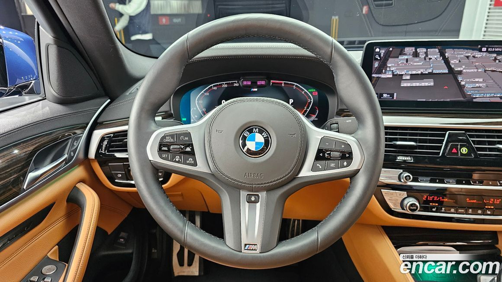 BMW 5 Series (G30) 520i M Sports (11.2020)