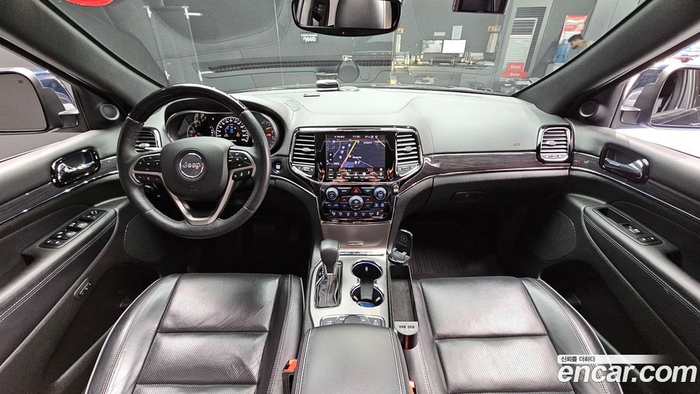 Jeep Grand Cherokee 3.6 Overland (10.2019)