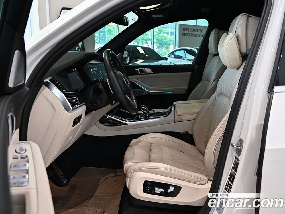 BMW X7 (G07) xDrive 40i M Sports 6-и местный (02.2022)