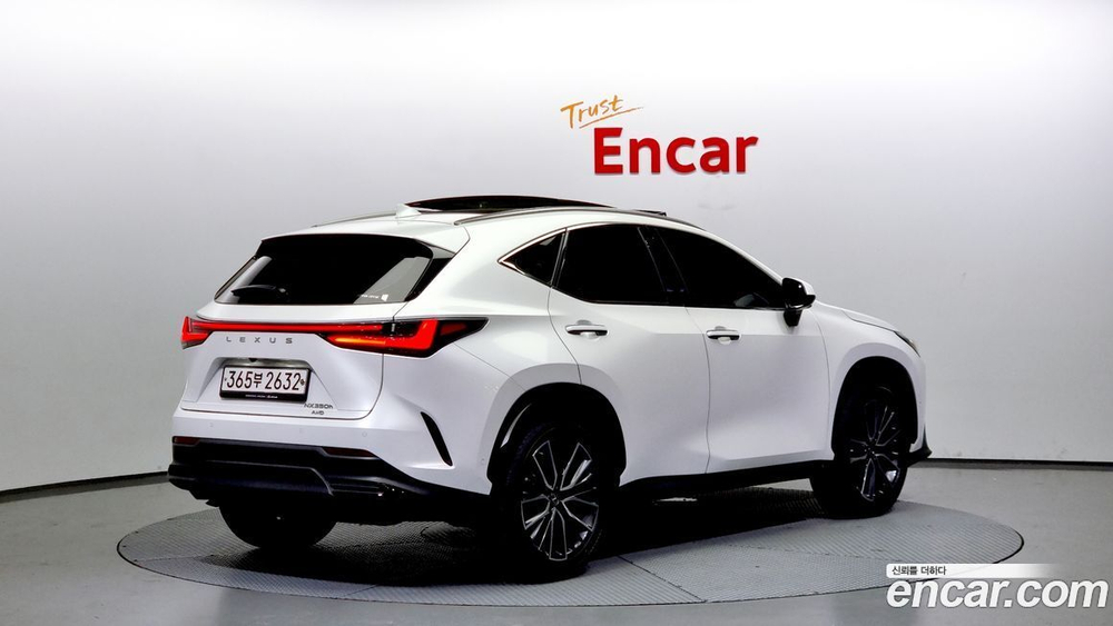 Lexus NX350h 2 Generation Luxury (07.2022)
