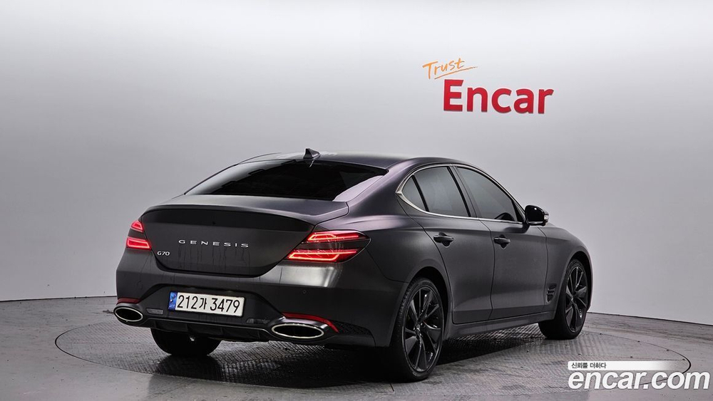 Genesis The New G70 Бензин 3.3T 2WD (04.2022)