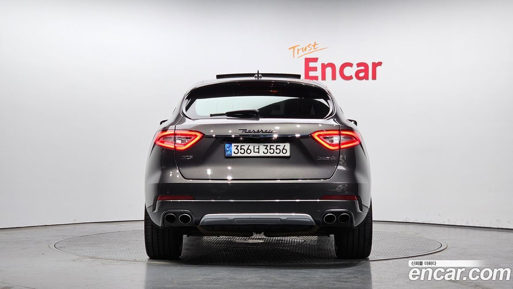 Maserati Levante 3.0 S AWD GranLusso (12.2019)