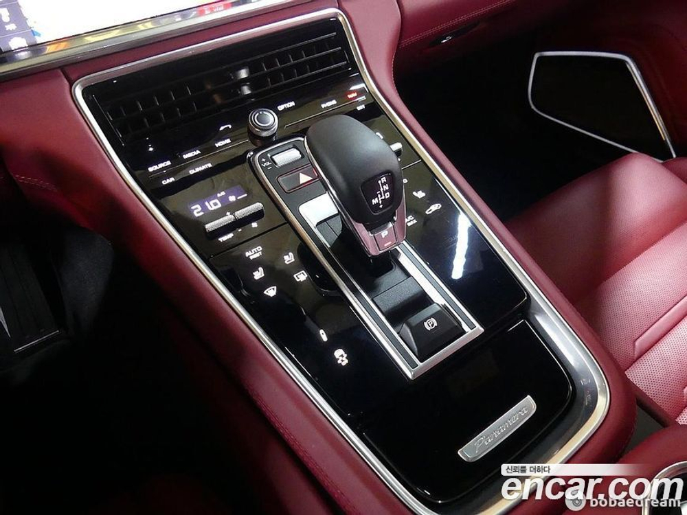 Porsche Panamera (971) 3.0 AWD (09.2019)
