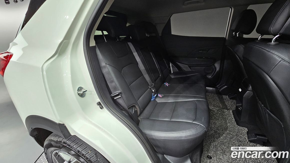 KG Mobility (Ssangyong) Beautiful Korando Бензин 1.5 2WD C5 (08.2021)
