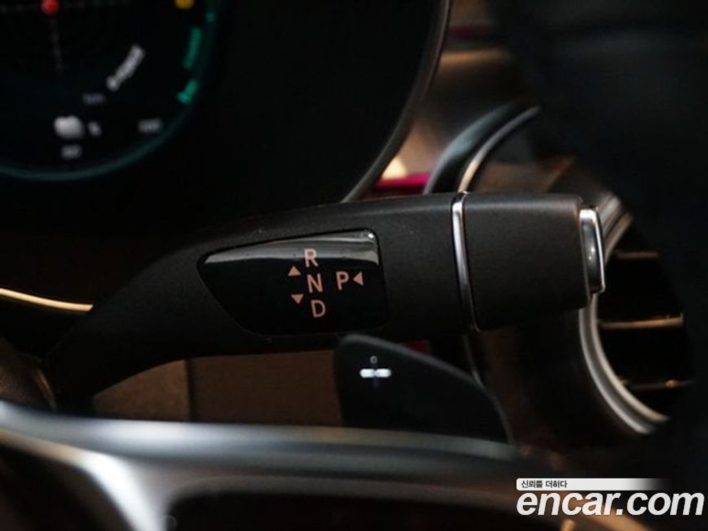 Mercedes-Benz GLC-Class X253 GLC300e 4MATIC Coupe (04.2023)