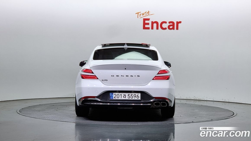Genesis The New G70 Бензин 2.0T 2WD (07.2021)