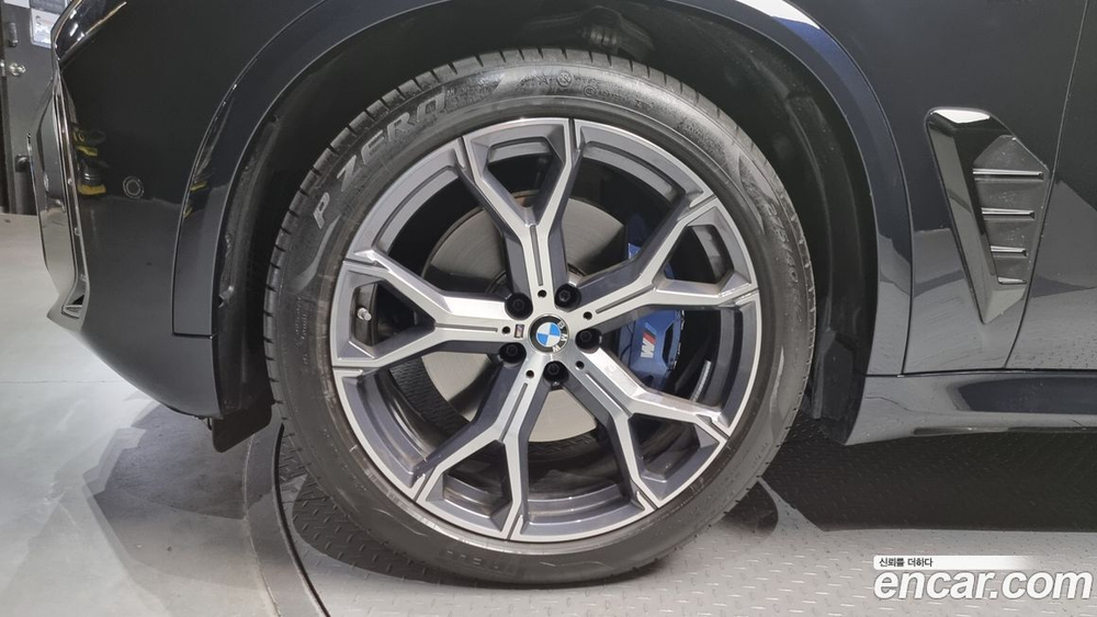 BMW X5 (G05) xDrive 40i M Sports (03.2024)