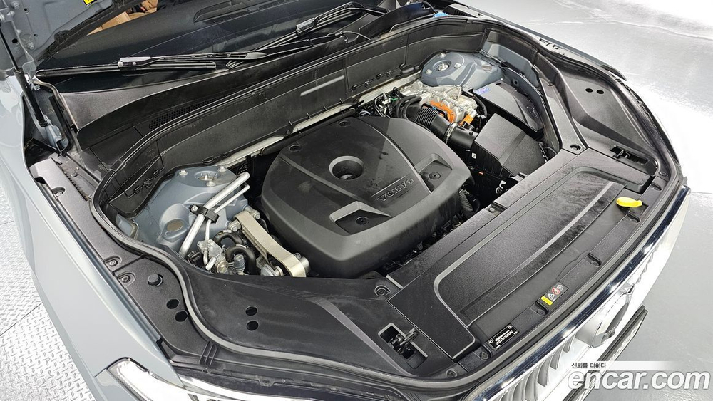 Volvo XC90 2 Generation T8 Ultimate Bright Hybrid (07.2022)