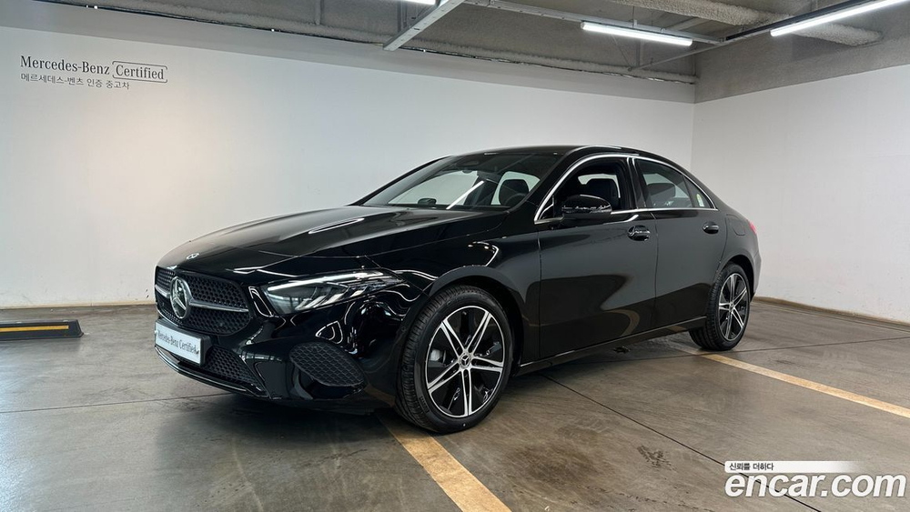 Mercedes-Benz A-Class W177 A220 Sedan (01.2024)