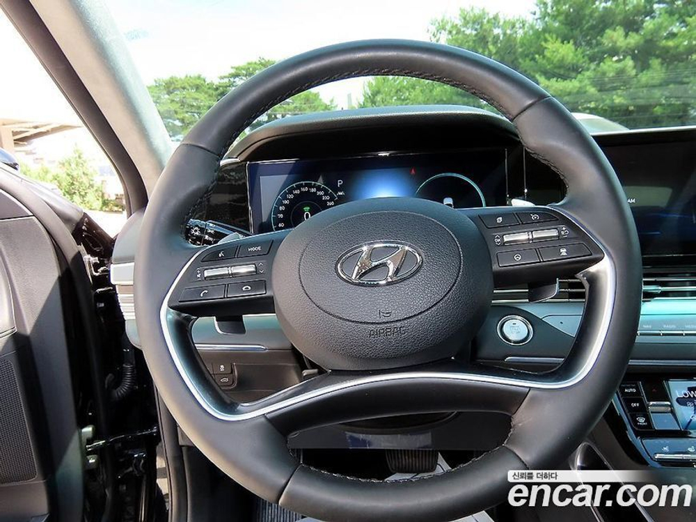 Hyundai The New Grandeur (Azera) IG Hybrid LeBlanc (08.2022)