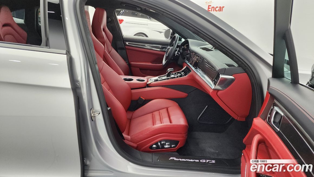 Porsche Panamera (971) 4.0 GTS (12.2021)