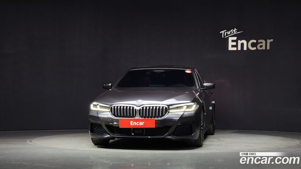 BMW 5 Series (G30) 520i M Sports (10.2022)