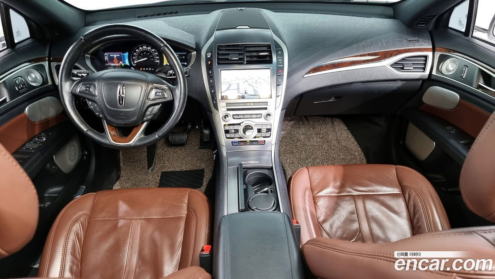 Lincoln New MKZ Hybrid (10.2019)