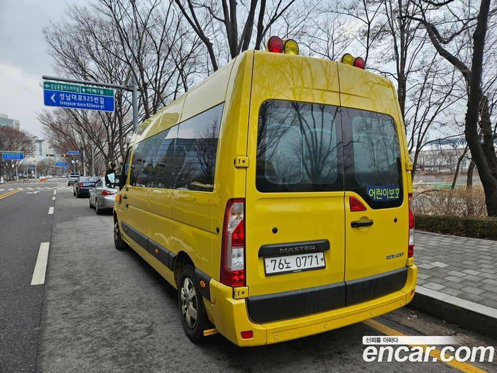 Renault Korea (Samsung) Master 어린이 보호차 (09.2019)