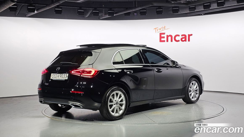 Mercedes-Benz A-Class W177 A220 Hatchback (09.2019)