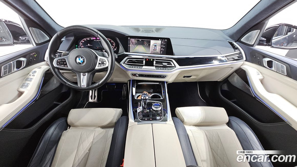BMW X7 (G07) M50i 6-и местный (05.2021)