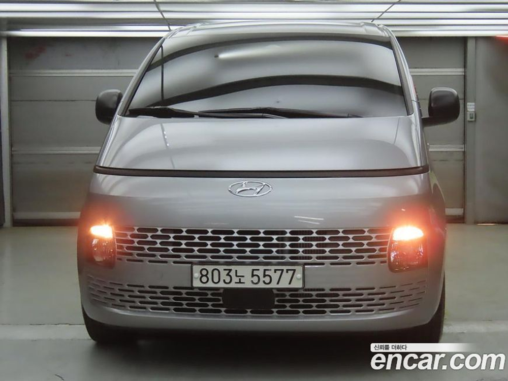 Hyundai Staria Cargo 5인승 (10.2022)