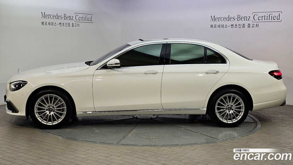 Mercedes-Benz E-Class W213 E250 Exclusive (09.2023)